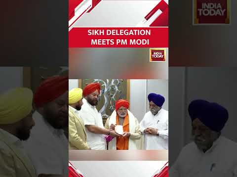 WATCH | PM Modi Meets A Sikh Delegation At His Residence #shorts